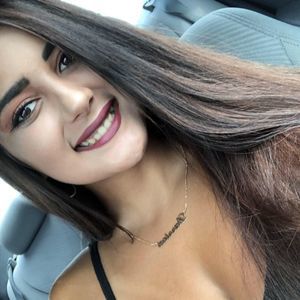 Meet your Posher, Miranda